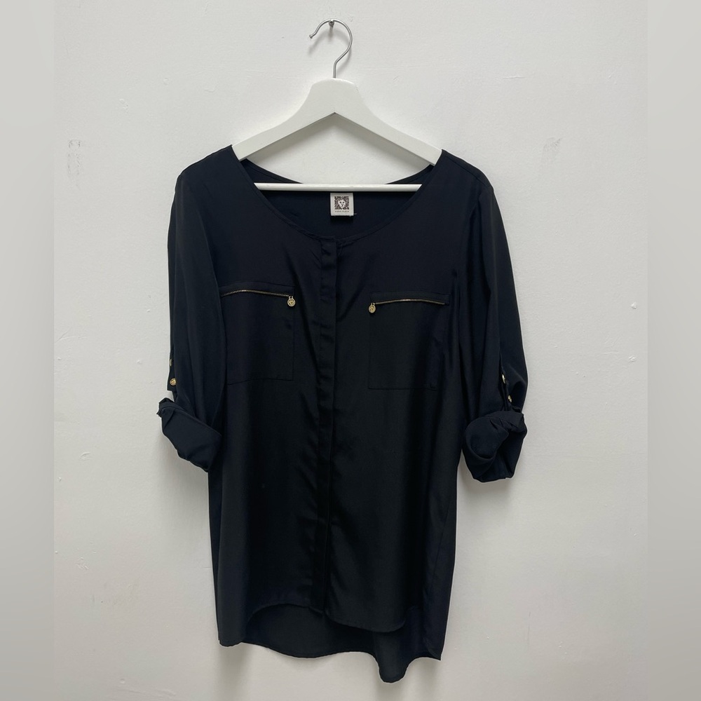 Anne Klein Black Blouse Long Sleeve with button for rolling sleeves to hem Sz M